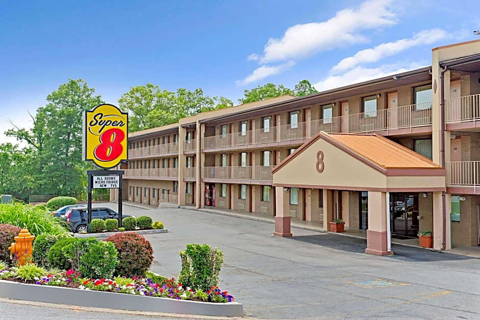 Photo 1 of 15 of Super 8 by Wyndham Laurel