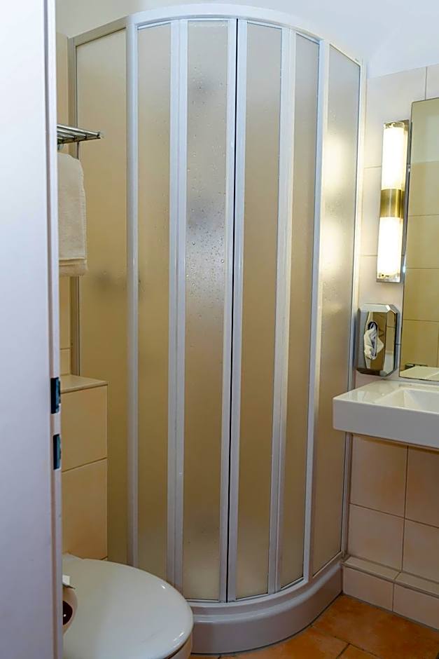 Hotel Lumen am Hauptbahnhof