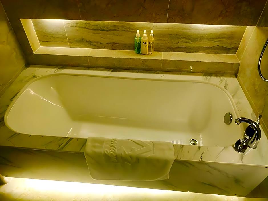 Azumaya Hotel Hai Phong