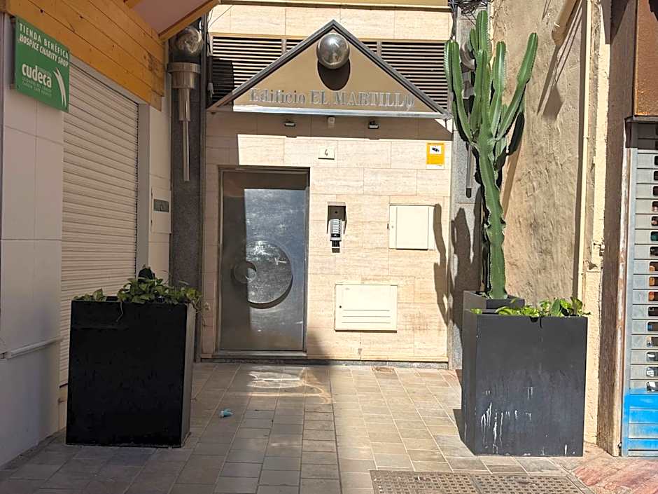 Ilustre - City-View Rooms with AC in Málaga's Old Town - Steps from Calle Larios and the Thyssen