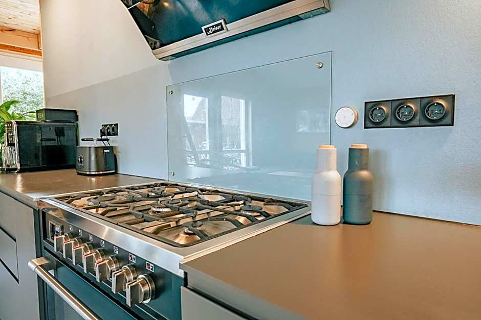 Hostel oder Ferienwohnung 1-16 Personen im BLAUEN HAUS