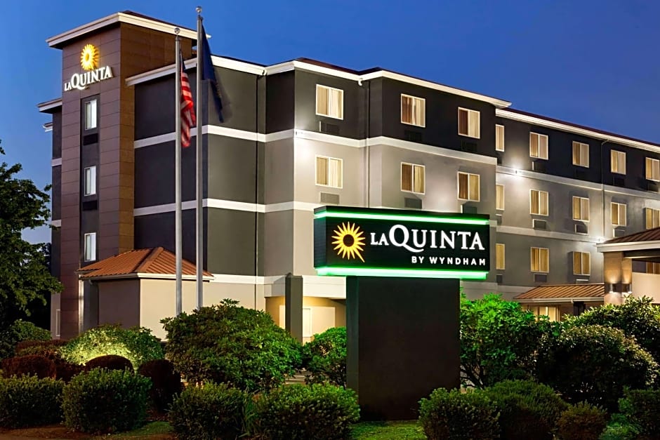La Quinta Inn & Suites by Wyndham Salem, Or