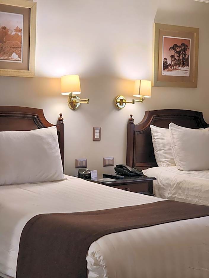 Hotel Los Españoles Plus