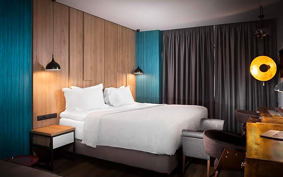 360Degrees Pop Art Hotel