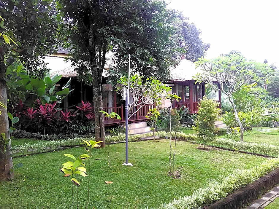 Astawa House