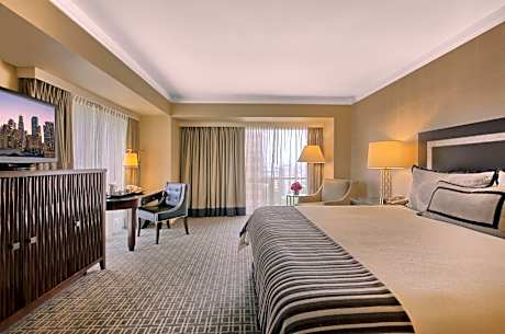 Premier King Room