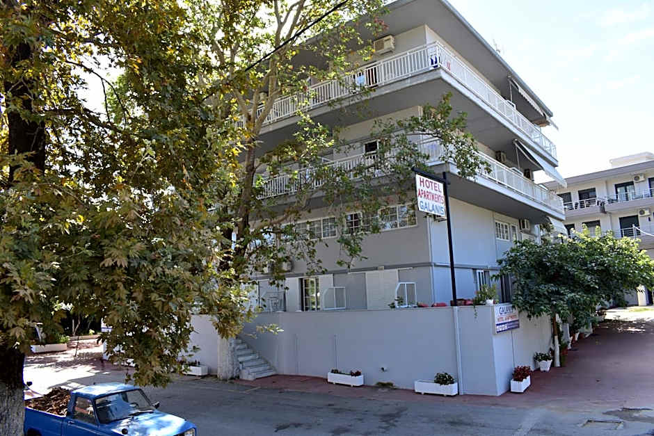 Galanis Studios and Apartments