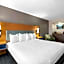 Country Inn & Suites by Radisson, Coon Rapids, MN