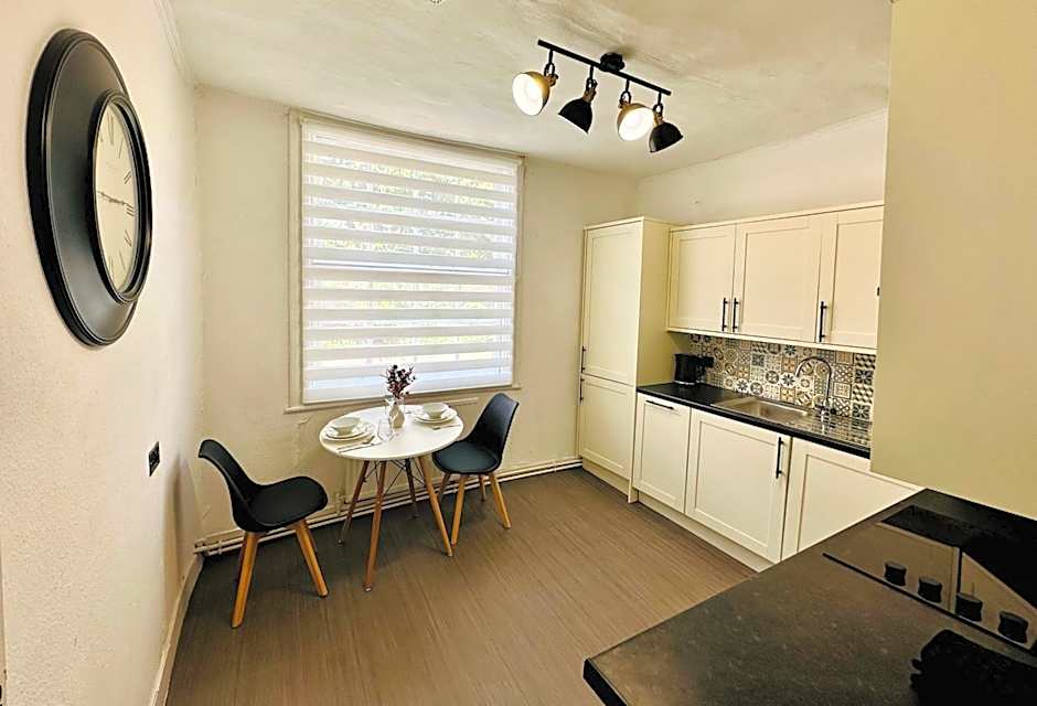 The Ostrich Inn Colnbrook London Heathrow