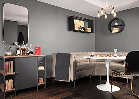 Hub Suite