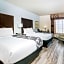 La Quinta Inn & Suites by Wyndham DFW Airport West - Euless