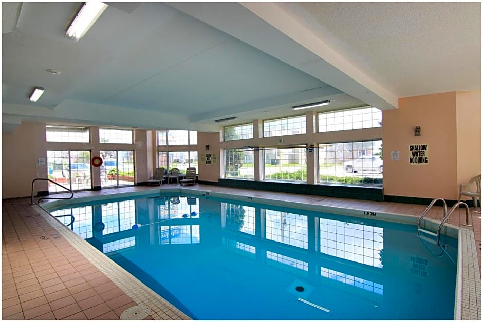 Travelodge by Wyndham Niagara Falls Lundys Lane