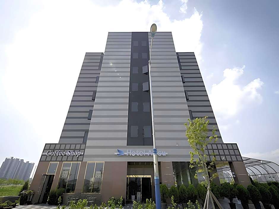 Brown Dot Gimpo Janggi Station Branch