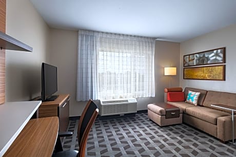 One-Bedroom Queen Suite with Sofa Bed