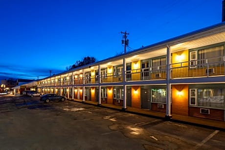 Econo Lodge Miramichi