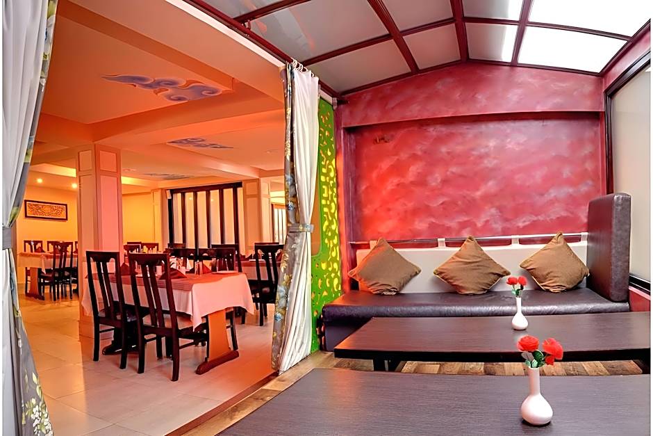 Summit Ttakshang Residency Hotel & Spa - MG Marg