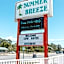 Summer Breeze Motel