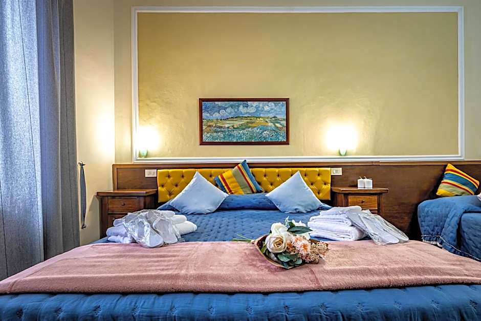 Photo 1 of 11 of Triple Room