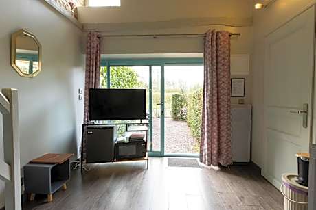 Chambre Confort avec Balnéo, accès gratuit à la piscine et au SPA