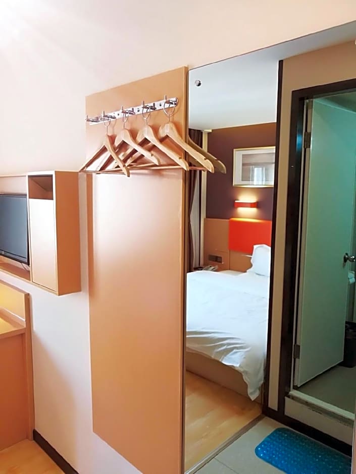 7 Days Premium·LanZhou University of Finance and Economics