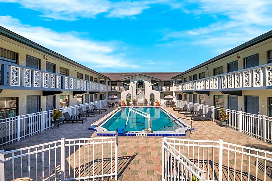 Quality Inn & Suites Altamonte Springs Orlando-North