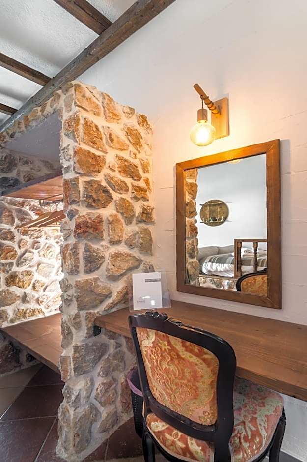 Limeri Traditional Guest House