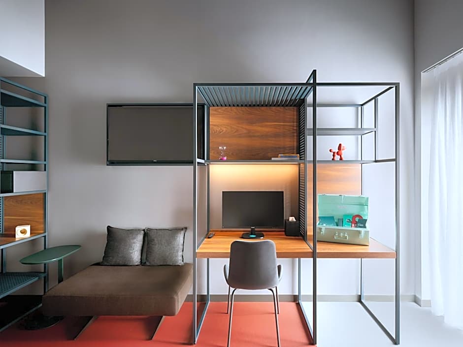 21 House of Stories Navigli