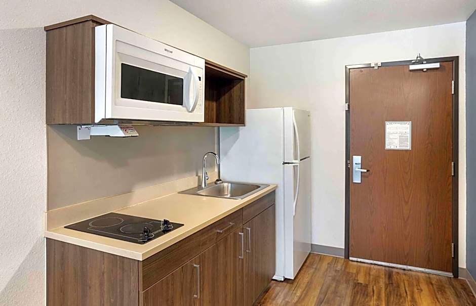 Extended Stay America Suites - Philadelphia - Plymouth Meeting - West