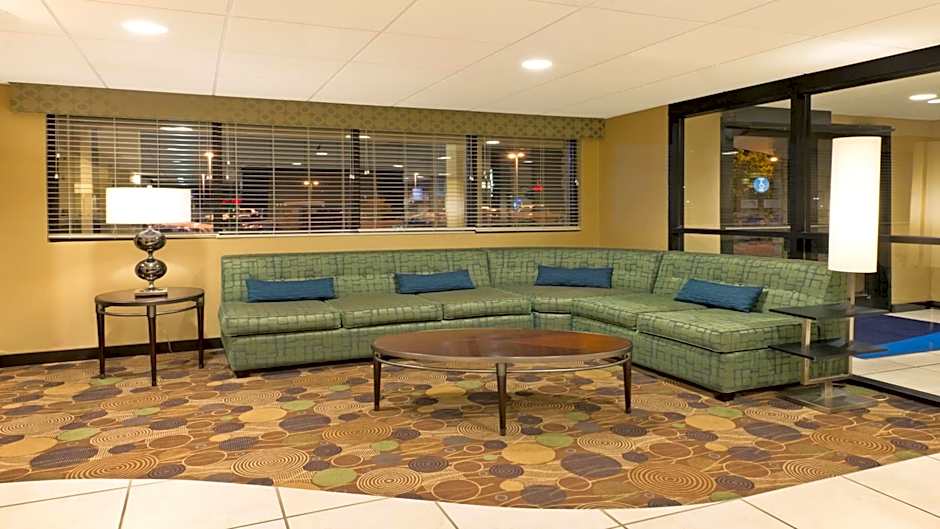 Holiday Inn Express Hotel & Suites Colby By IHG
