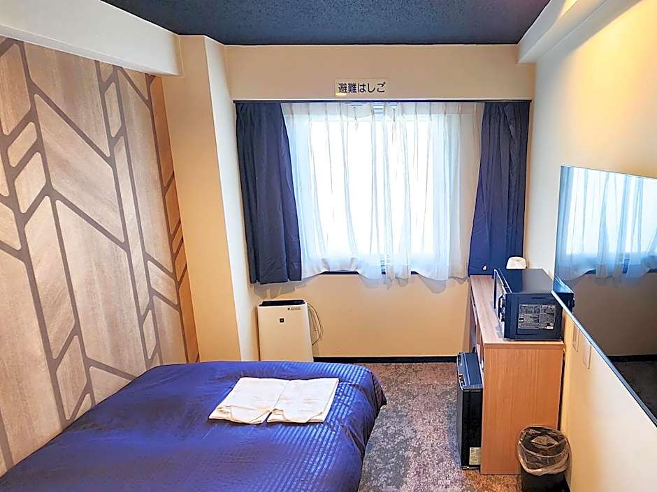 Hotel Livemax Yokohama Tsurumi