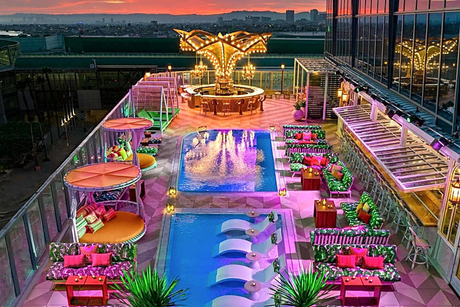 AC Hotel by Marriott Downtown Los Angeles