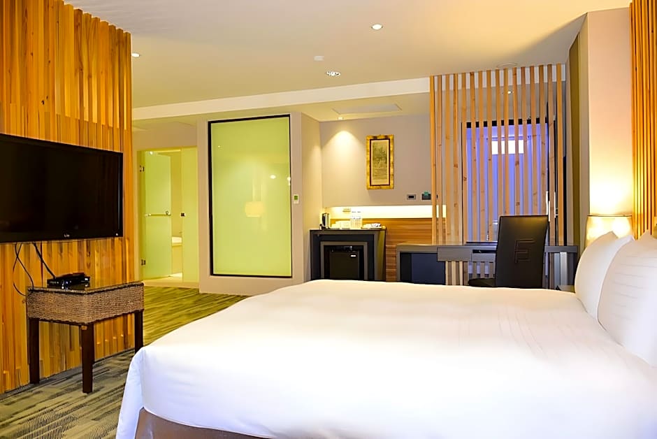 Ali Mountain Oriental Pearl International Hotel