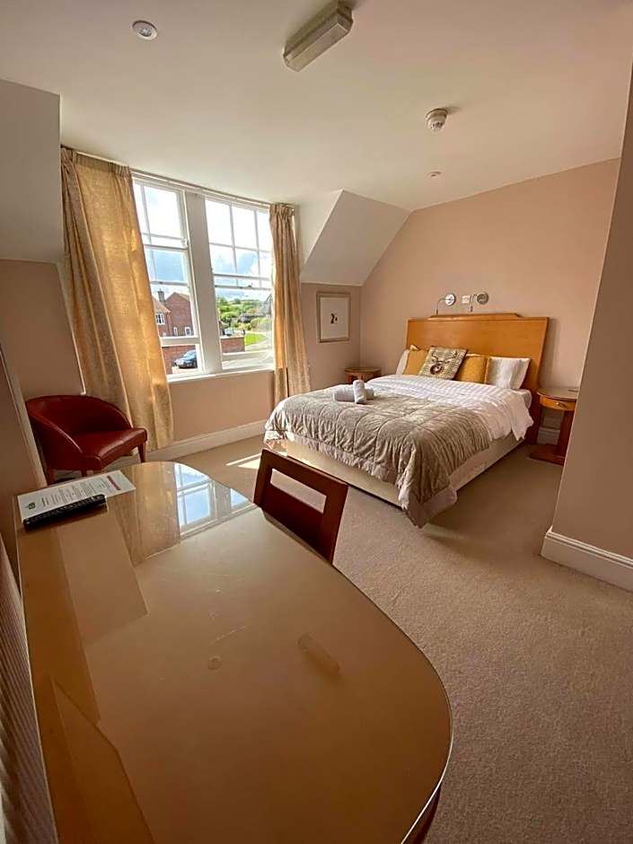 The Antelope at Upavon