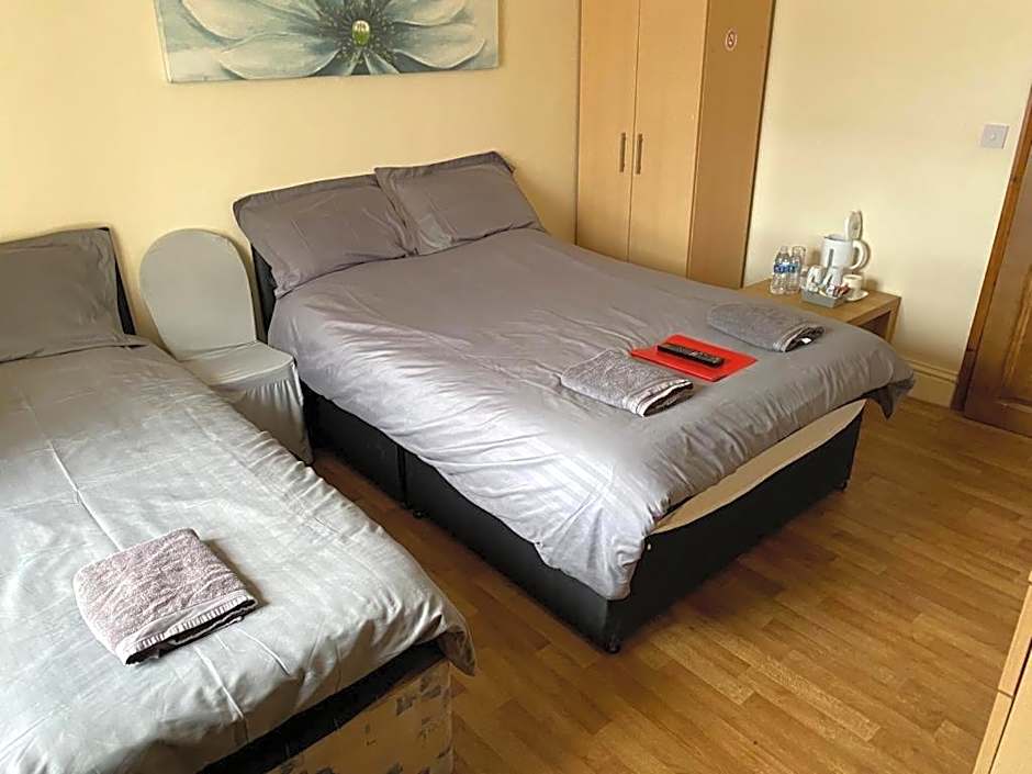 The Old Post Office Public House & Hotel