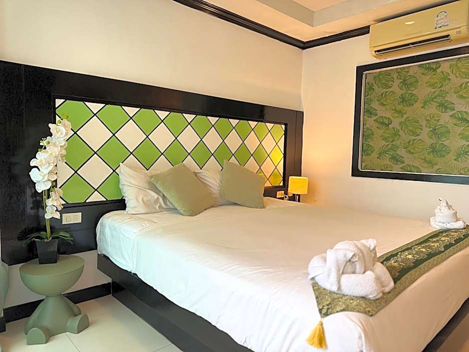 COZY Residence Patong