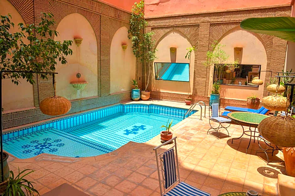 Amani Hotel Suites & Spa