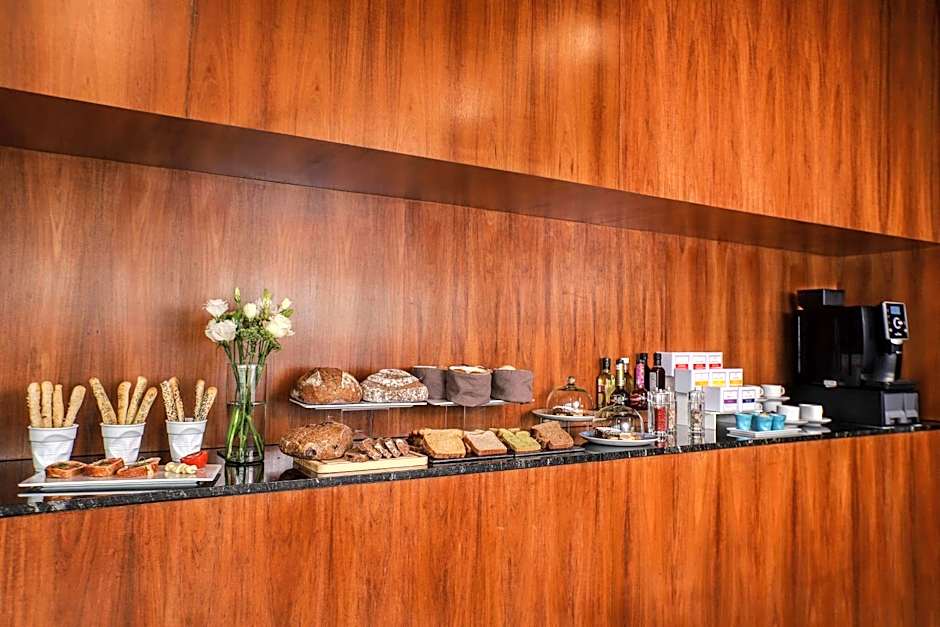 NH Mexico City Valle Dorado