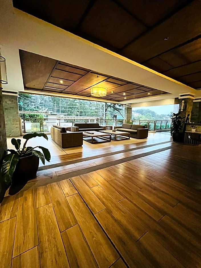 BRISTLE RIDGE (DMCI)