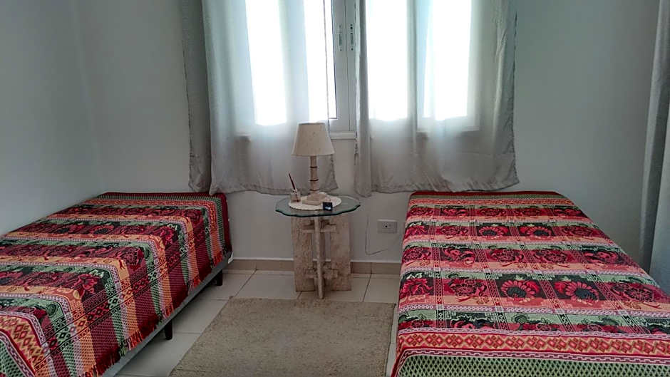 CASA - FRENTE PARA O MAR