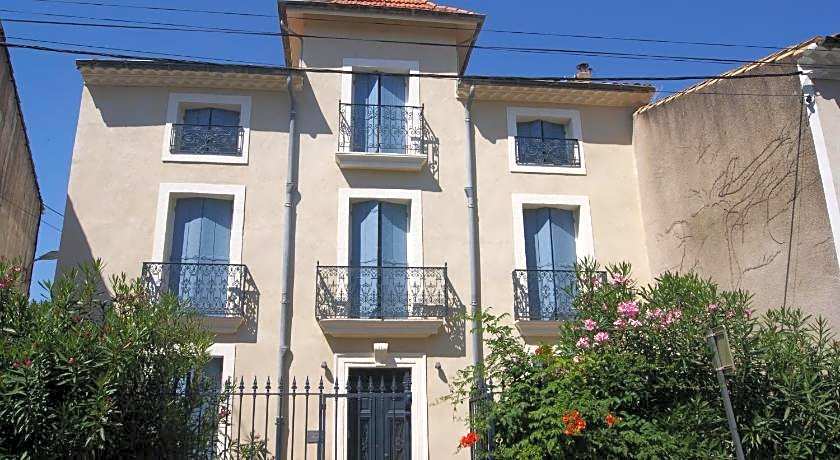 Le Petit Molière Chambres d'hôtes et gîte