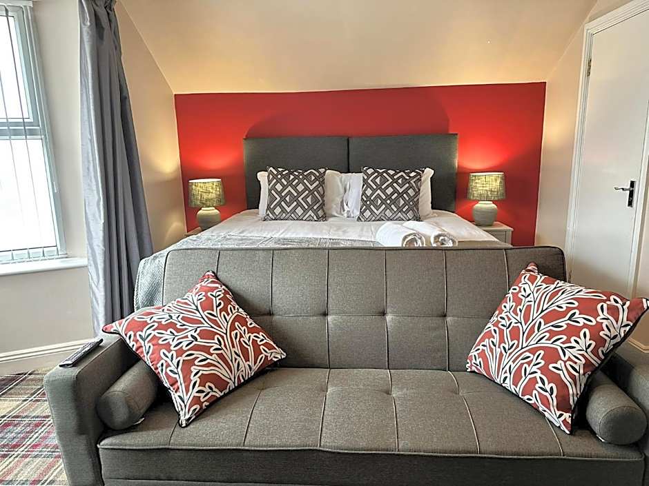 The Prince Albert Pub & Hotel with onsite FREE PARKING 2 minutes from Legoland