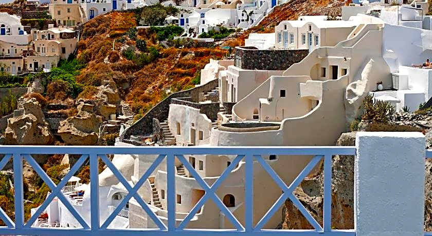 Armeni Village Rooms & Suites