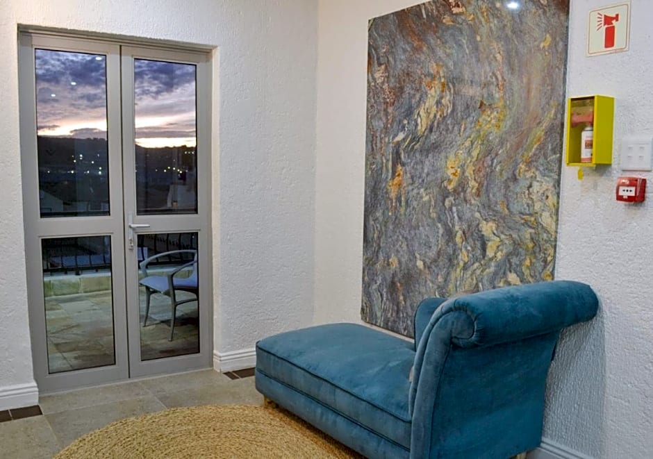 Diaz Ocean View Hotel