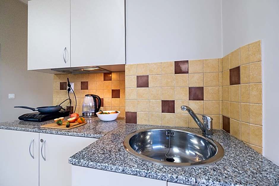 Blue Label Apart House