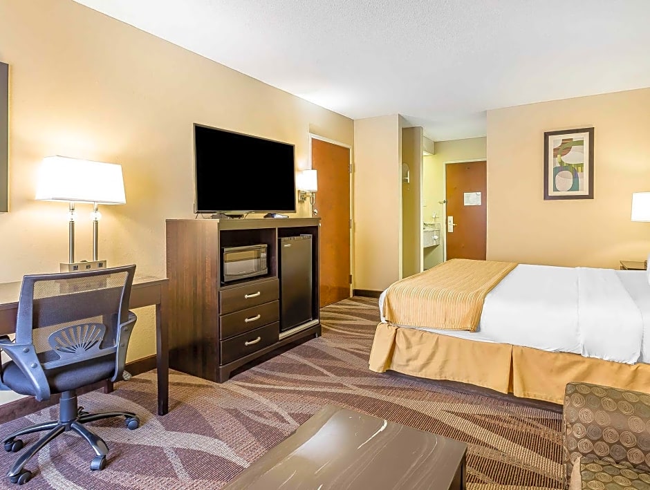 Quality Inn Warsaw I-40