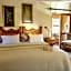 Greenleaf Guest Lodge