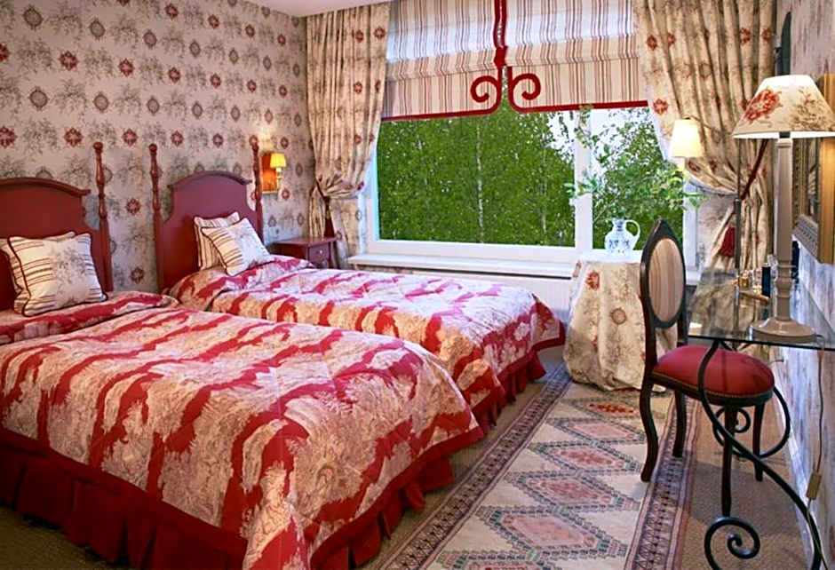 Apvalaus Stalo Klubas Gastro & SPA Hotel