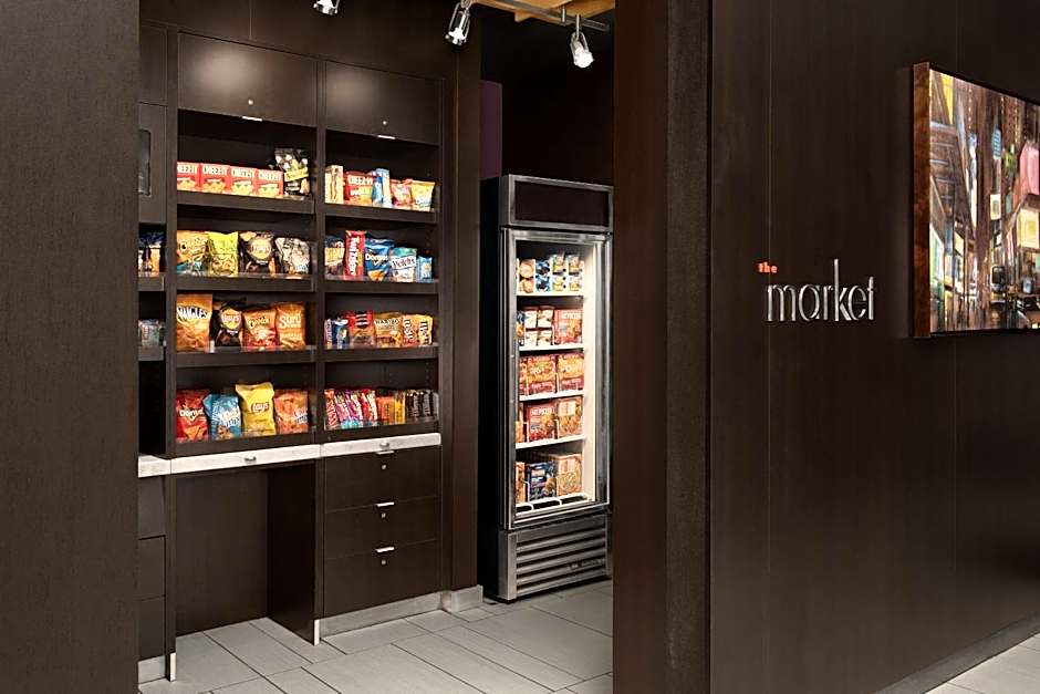 Courtyard Syracuse Downtown at Armory Square