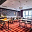 Mercure Paris Bercy Bibliotheque