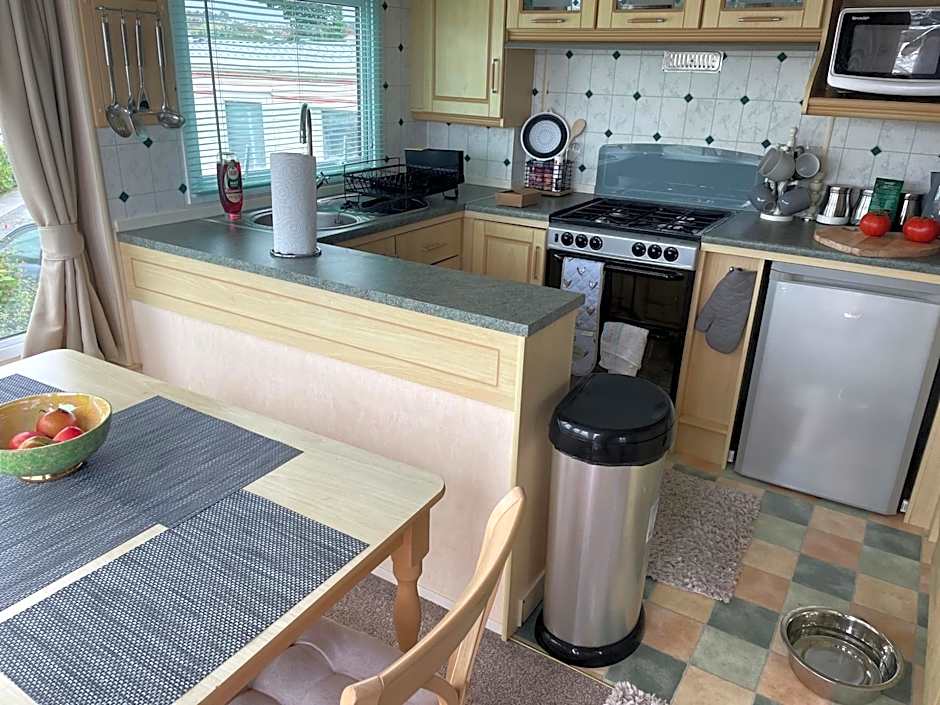 Haven on the Hill 2 Bed Caravan with Town Views of Aberystwyth F7